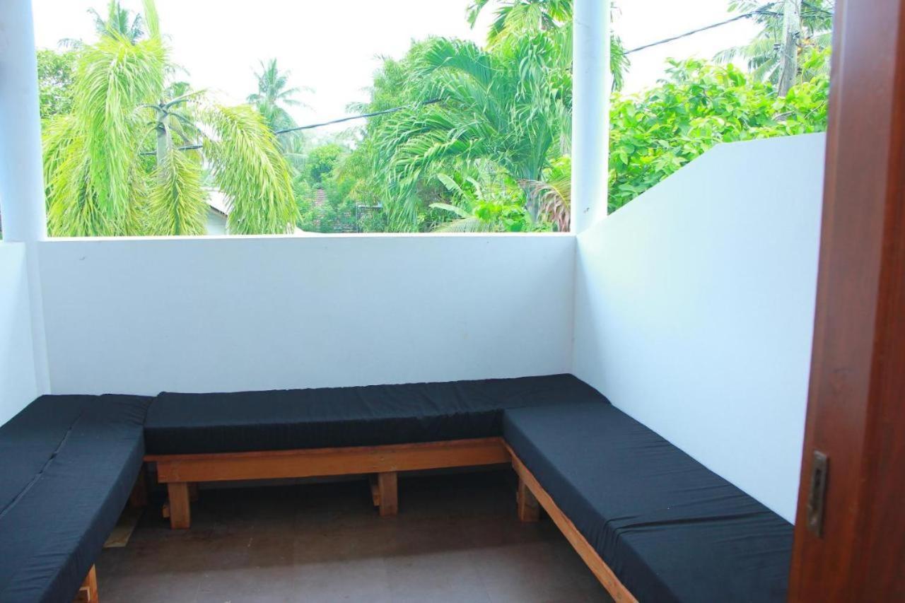 Hari Hari Hostel Weligama Εξωτερικό φωτογραφία