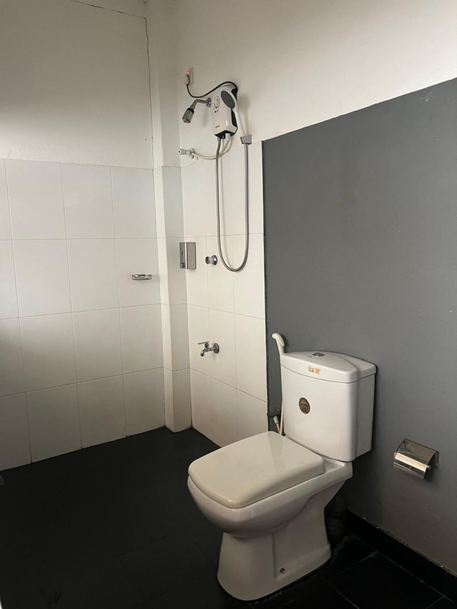 Hari Hari Hostel Weligama Εξωτερικό φωτογραφία